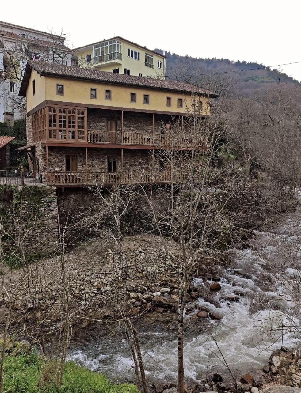 Penzion Acea Do Bubal Os Peares Exteriér fotografie