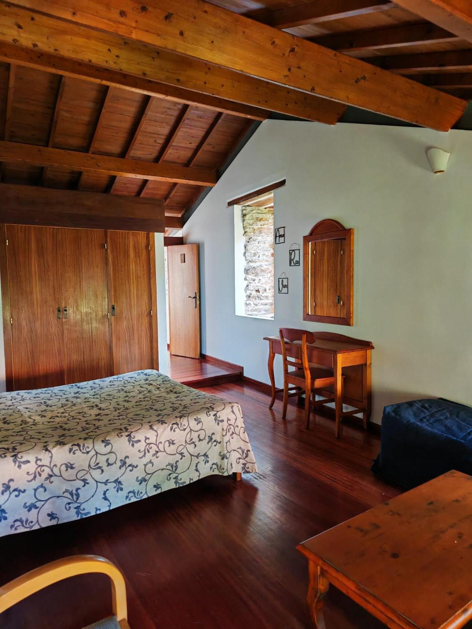 Penzion Acea Do Bubal Os Peares Exteriér fotografie