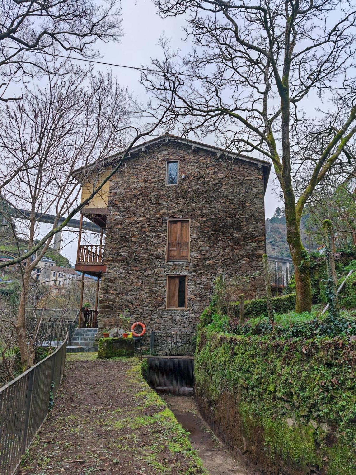 Penzion Acea Do Bubal Os Peares Exteriér fotografie